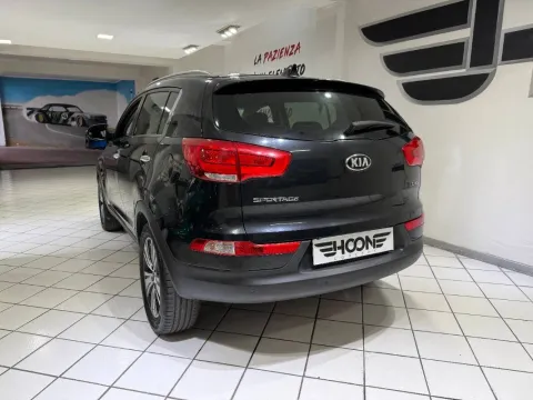 Kia Sportage 1.7 crdi High Tech stop&go 2wd - Immagine 7