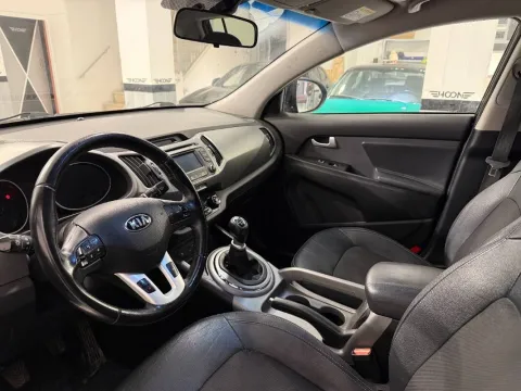 Kia Sportage 1.7 crdi High Tech stop&go 2wd - Immagine 17