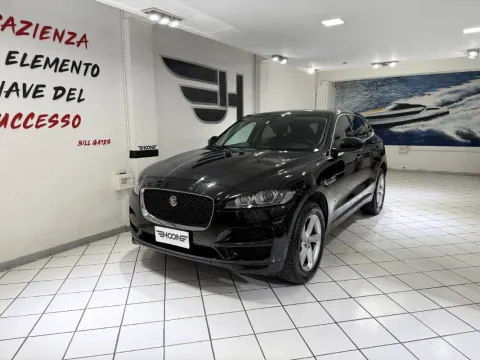 Jaguar F-Pace 2.0d i4 Prestige awd 180cv auto my20 - Immagine 1