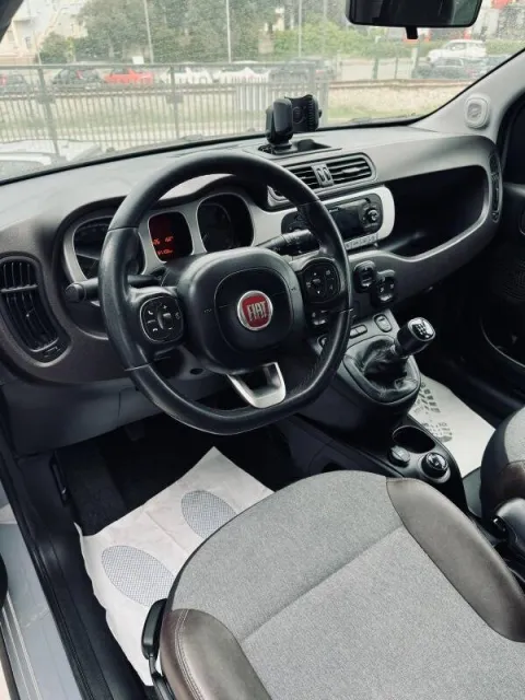 Fiat Panda 0.9 t.air t. Cross 4x4 s&s 85cv - Immagine 6