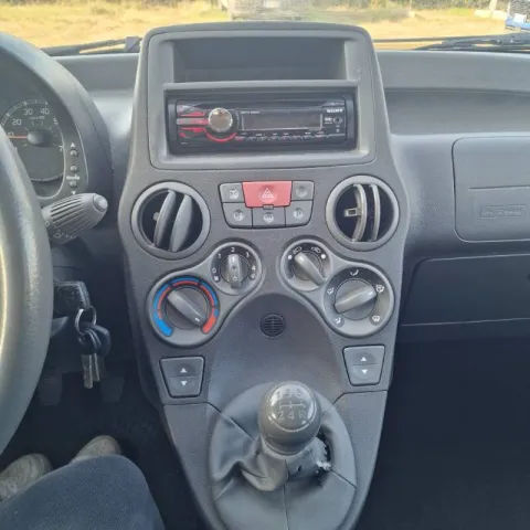 Fiat Panda 1.2 natural power Dynamic - Immagine 14