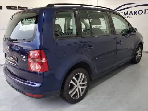 Volkswagen Touran 2.0 tdi Trendline dpf - Immagine 4