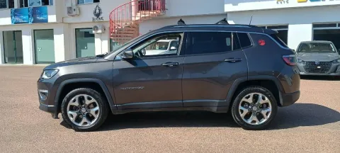 Jeep Compass 2.0 mjt Limited 4wd 140cv - Immagine 3