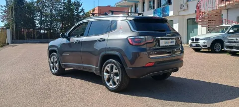 Jeep Compass 2.0 mjt Limited 4wd 140cv - Immagine 4