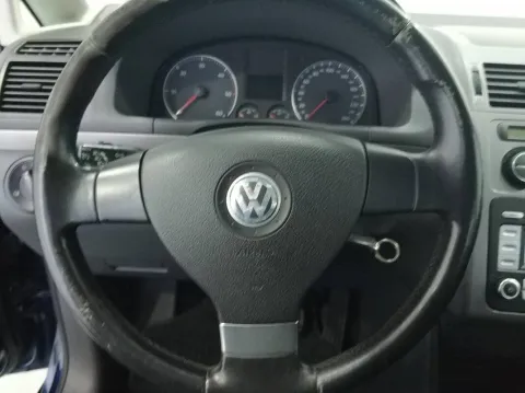 Volkswagen Touran 2.0 tdi Trendline dpf - Immagine 13