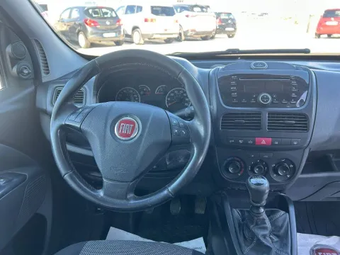 Fiat Doblo 1.6 mjt 16v Active 90cv - Immagine 13