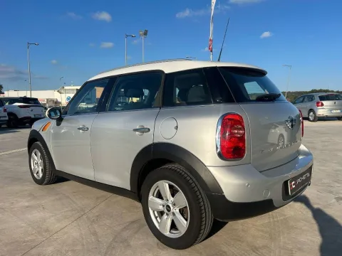 Mini Mini Countryman 1.6 Cooper D E6 - Immagine 6