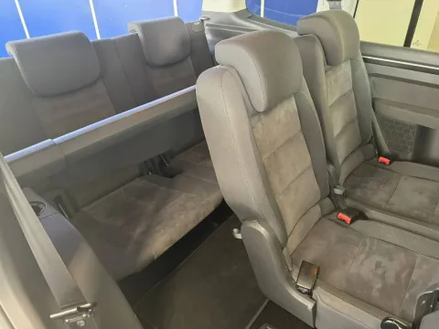 Volkswagen Touran 2.0 tdi Highline dsg - Immagine 11