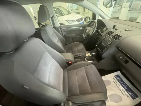 Volkswagen Touran 2.0 tdi Highline dsg - Immagine 20