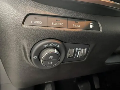 Jeep Compass 1.3 turbo t4 phev S 4xe auto - Immagine 24