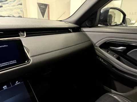 Land Rover Range Rover Evoque 2.0d i4 mhev R-Dynamic HSE awd 180cv auto - Immagine 20