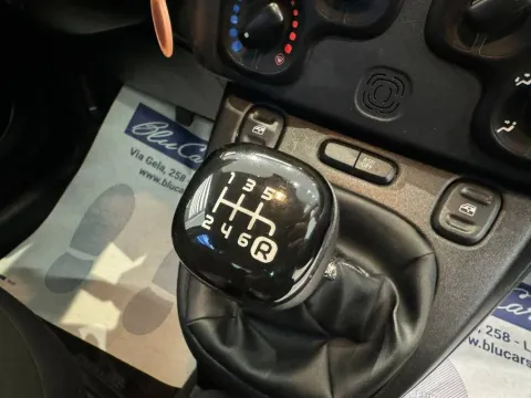 Fiat Panda 1.0 firefly hybrid s&s 70cv 5p.ti - Immagine 16