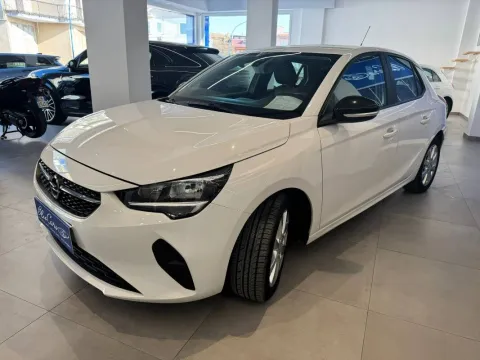 Opel Corsa 1.2 GS Line s&s 100cv - Immagine 3