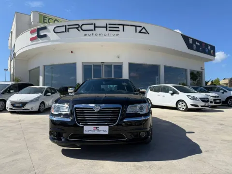 Lancia Thema 3.0 V6 mjt II Platinum 239cv auto - Immagine 1