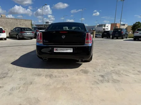 Lancia Thema 3.0 V6 mjt II Platinum 239cv auto - Immagine 9