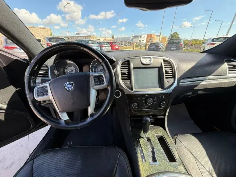 Lancia Thema 3.0 V6 mjt II Platinum 239cv auto - Immagine 15
