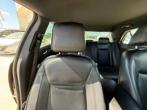 Lancia Thema 3.0 V6 mjt II Platinum 239cv auto - Immagine 22