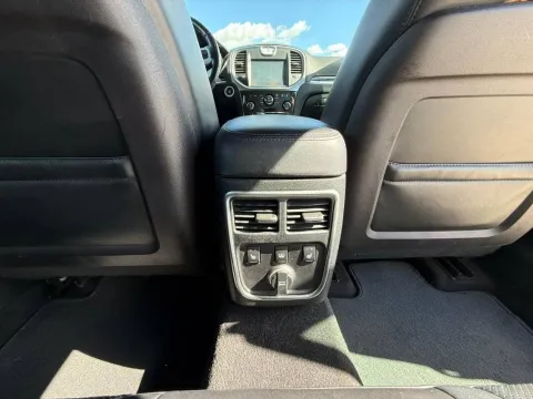 Lancia Thema 3.0 V6 mjt II Platinum 239cv auto - Immagine 25