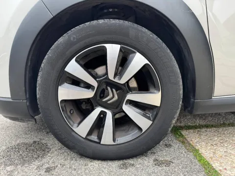Citroen C3 1.2 puretech Shine s&s 83cv - Immagine 19