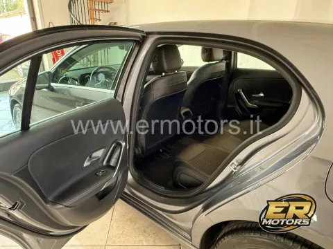 Mercedes A 180 d Business - Immagine 24