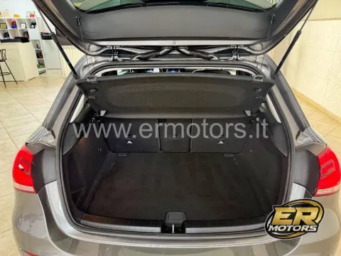 Mercedes A 180 d Business - Immagine 27