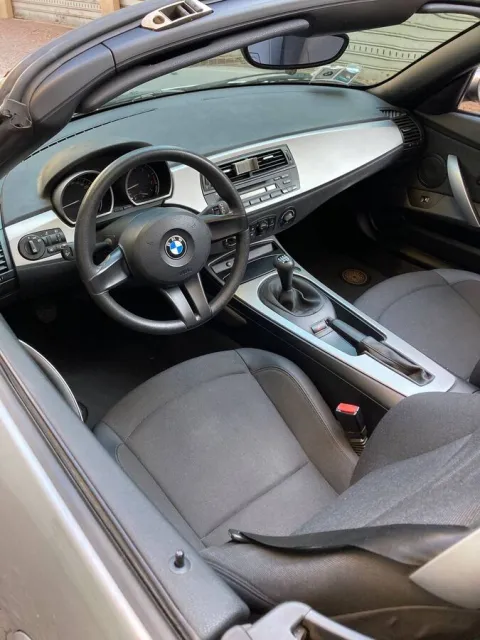 BMW Z4 Roadster 2.0i - Immagine 12