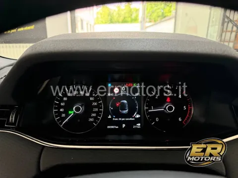 Land Rover Range Rover Evoque 2.0d i4 mhev R-Dynamic S awd 150cv auto - Immagine 14