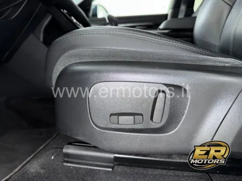 Land Rover Range Rover Evoque 2.0d i4 mhev R-Dynamic S awd 150cv auto - Immagine 19