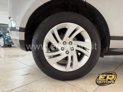 Land Rover Range Rover Evoque 2.0d i4 mhev R-Dynamic S awd 150cv auto - Immagine 28