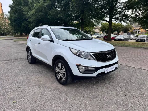 Kia Sportage 1.7 crdi Class 2wd FL - Immagine 3