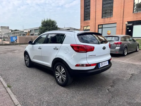 Kia Sportage 1.7 crdi Class 2wd FL - Immagine 7