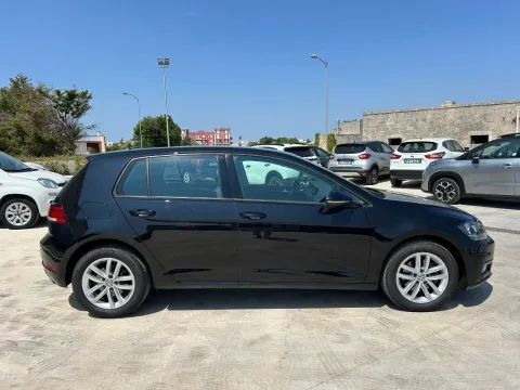 Volkswagen Golf 5p 1.6 tdi Business 115cv - Immagine 8