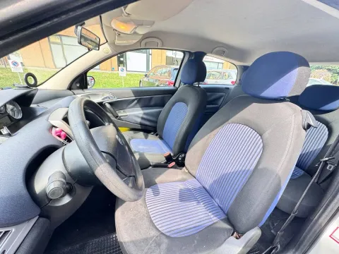 Lancia Ypsilon 1.2 8v Argento - Immagine 13