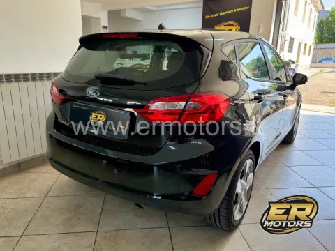 Ford Fiesta 5p 1.5 tdci Plus 85cv - Immagine 4