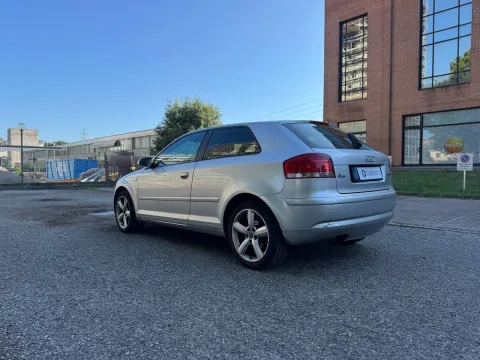 Audi A3 2.0 tdi Ambiente - Immagine 7