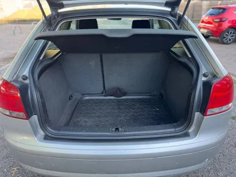 Audi A3 2.0 tdi Ambiente - Immagine 18