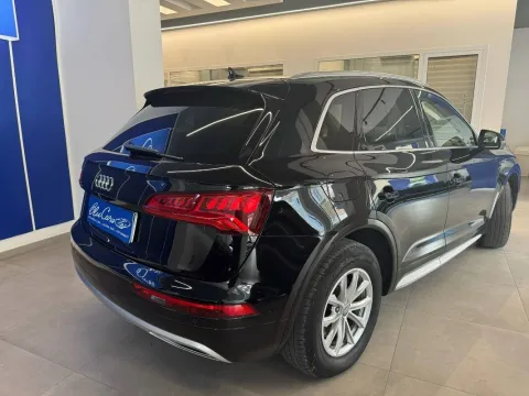 Audi Q5 35 2.0 tdi mhev Business Sport 163cv s-tronic - Immagine 10