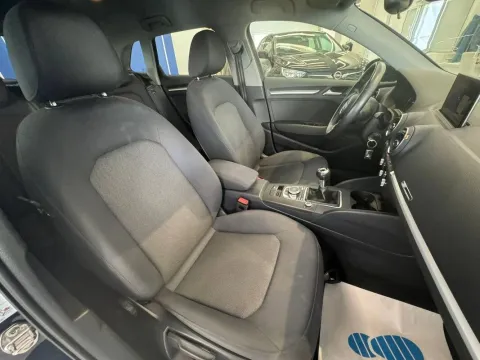Audi A3 Sportback 30 1.6 tdi Admired 116cv - Immagine 18