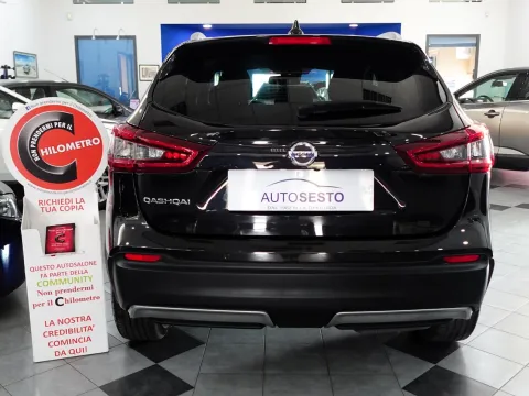 Nissan Qashqai 1.5 dci N-Connecta 115cv - Immagine 6