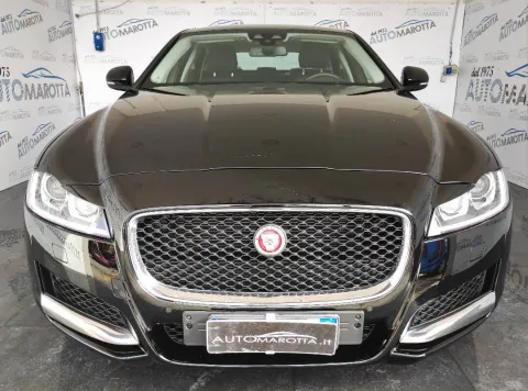 Jaguar XF 2.0d Prestige Business edition 180cv auto - Immagine 3