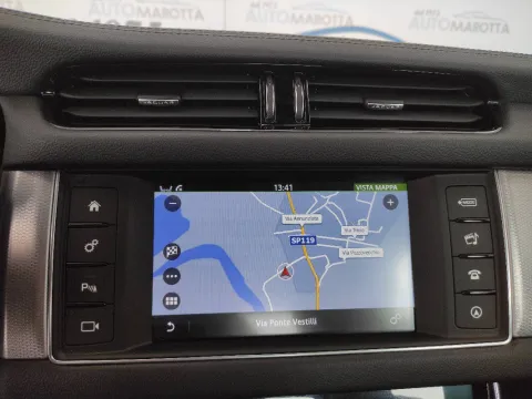 Jaguar XF 2.0d Prestige Business edition 180cv auto - Immagine 10