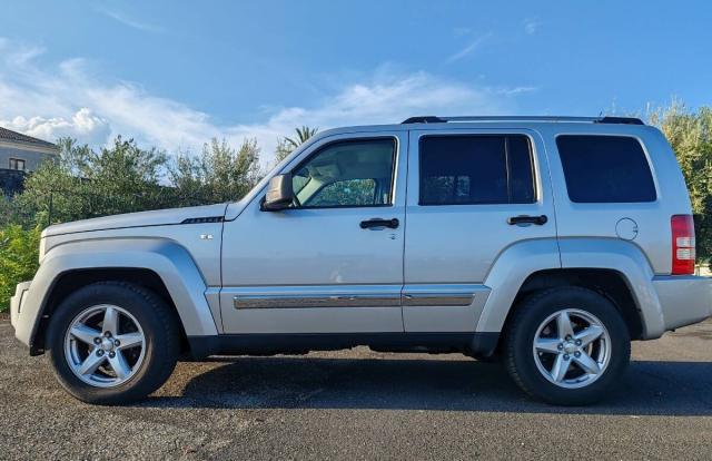 Jeep Jeep Cherokee 2.8 crd Limited dpf - Immagine 9