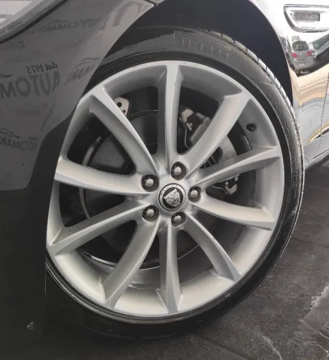 Jaguar XF 2.0d Prestige Business edition 180cv auto - Immagine 20