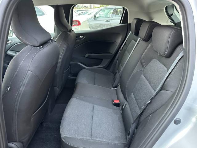 Renault Renault Clio 1.0 tce Business 90cv my21 - Immagine 18