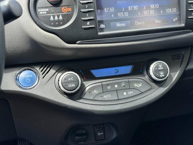 Toyota Toyota Yaris 5p 1.5h Business - Immagine 16