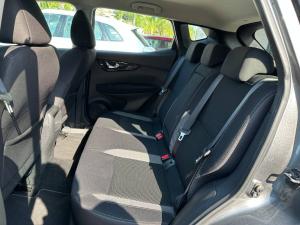 Nissan Qashqai 1.5 dci Business 115cv dct - Immagine 18
