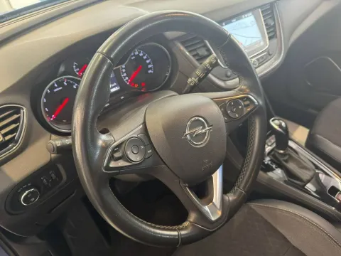 Opel Grandland X 1.5 ecotec Design Line s&s 130cv at8 - Immagine 12