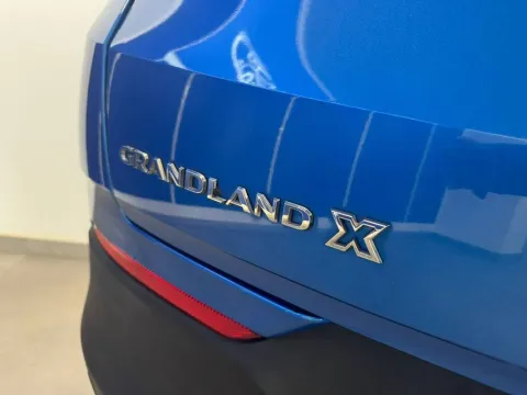 Opel Grandland X 1.5 ecotec Design Line s&s 130cv at8 - Immagine 24