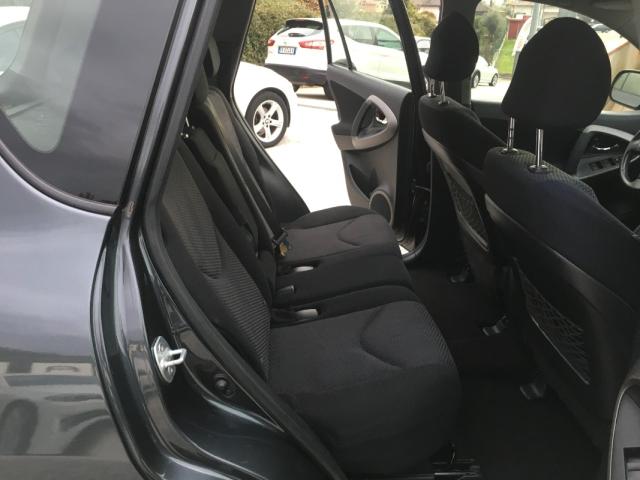 Toyota Toyota RAV4 2.2 d-4d 136cv dpf - Immagine 13