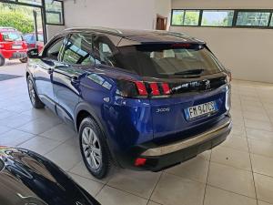 Peugeot 3008 3008 1.2 PureTech turbo Active s&s 130cv - Immagine 2